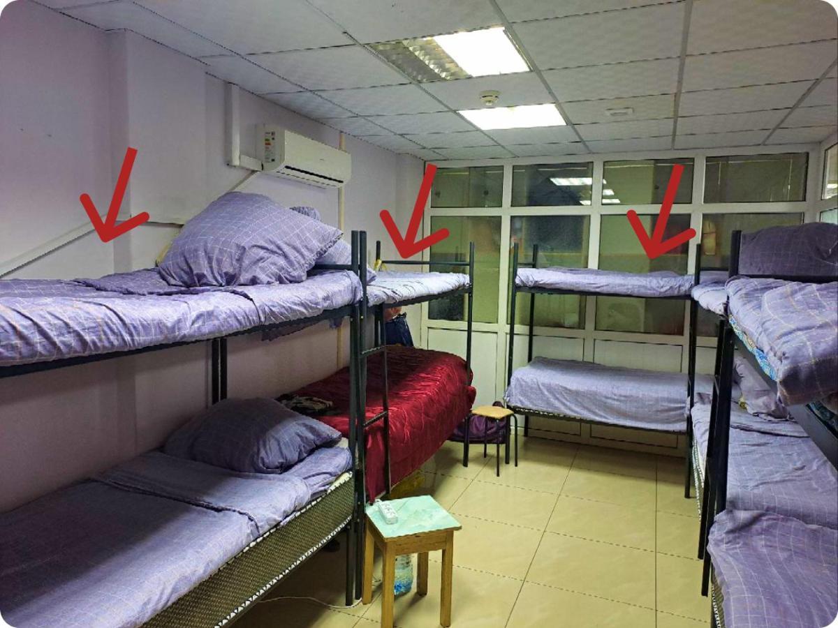 Fox Park Hostel Алматы Экстерьер фото