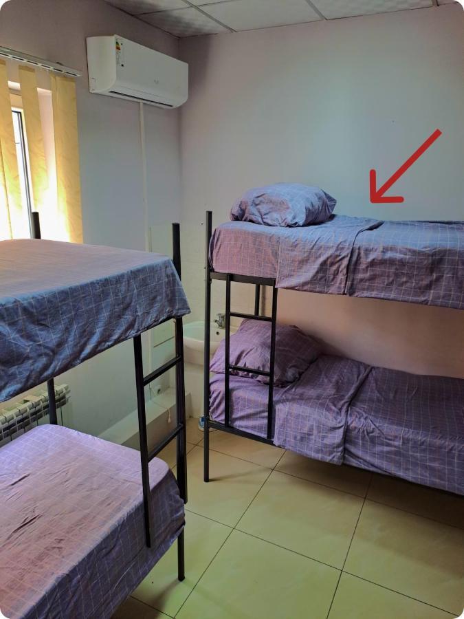 Fox Park Hostel Алматы Экстерьер фото