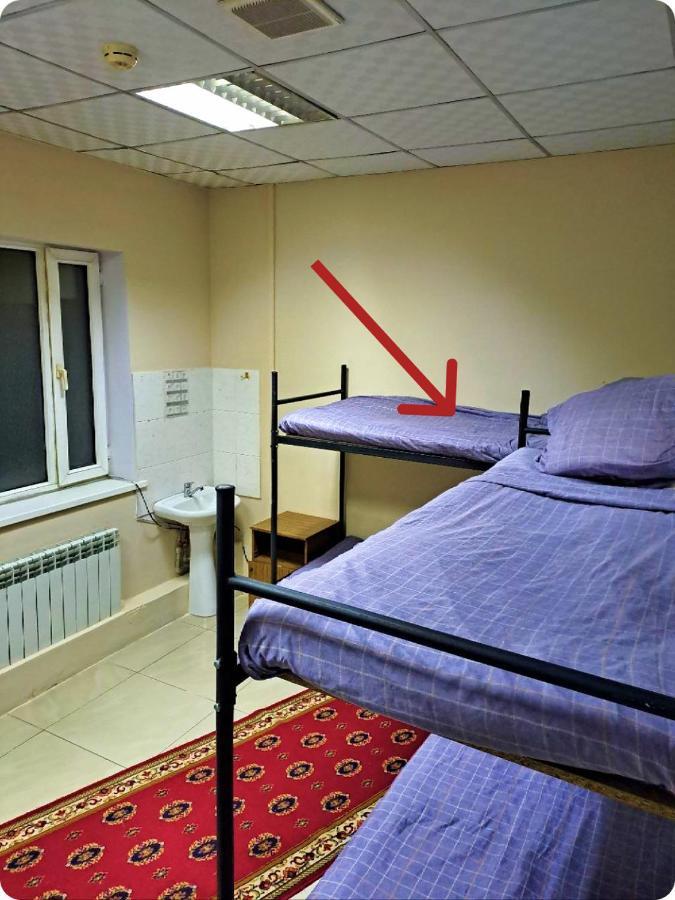 Fox Park Hostel Алматы Экстерьер фото