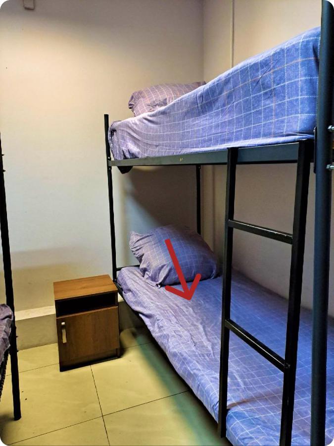 Fox Park Hostel Алматы Экстерьер фото
