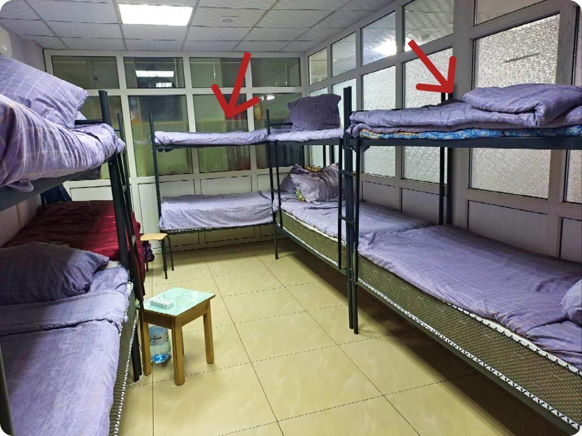 Fox Park Hostel Алматы Экстерьер фото